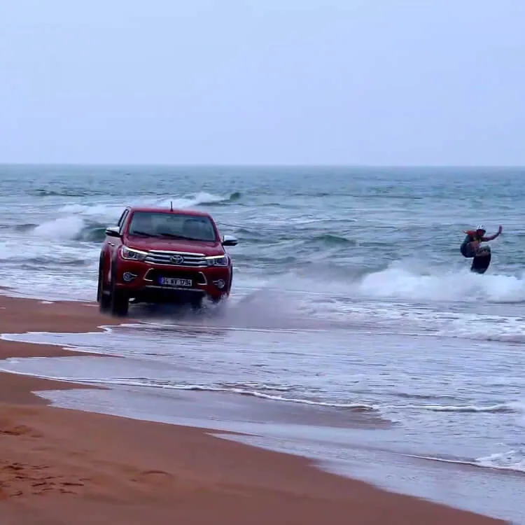 Toyota Hilux Hi-Ride Wakeboard