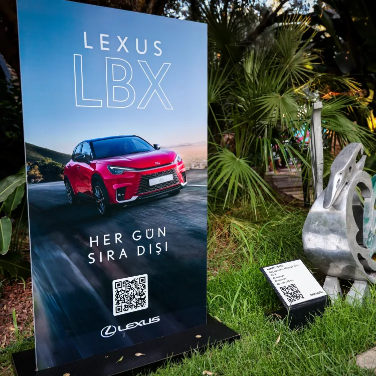 Lexus Zai Sergileme 1