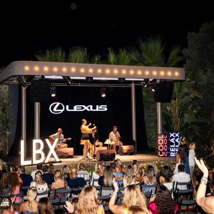 Lexus Zai Sergileme 8